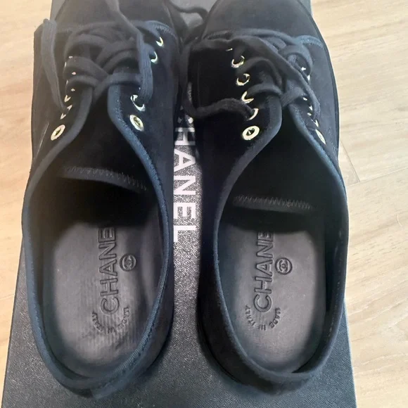 SOLD ⭐️Authentic CHANEL Black Sneakers with silver  Accents - Picture 7 of 10